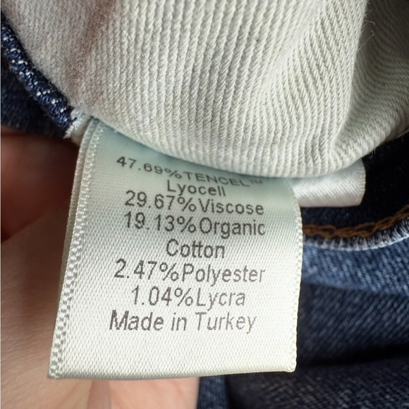 Reformation Jeans Liza Jean in Jamaica Wash Size 27 - Picture 4 of 10